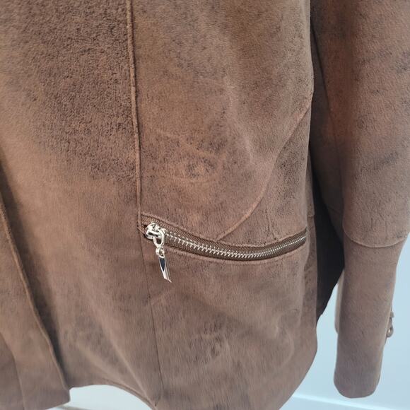 Chico's Size 2 US 12/14 Suede Moto Jacket Brown Faux Leather Western Minimalist - Picture 2 of 10